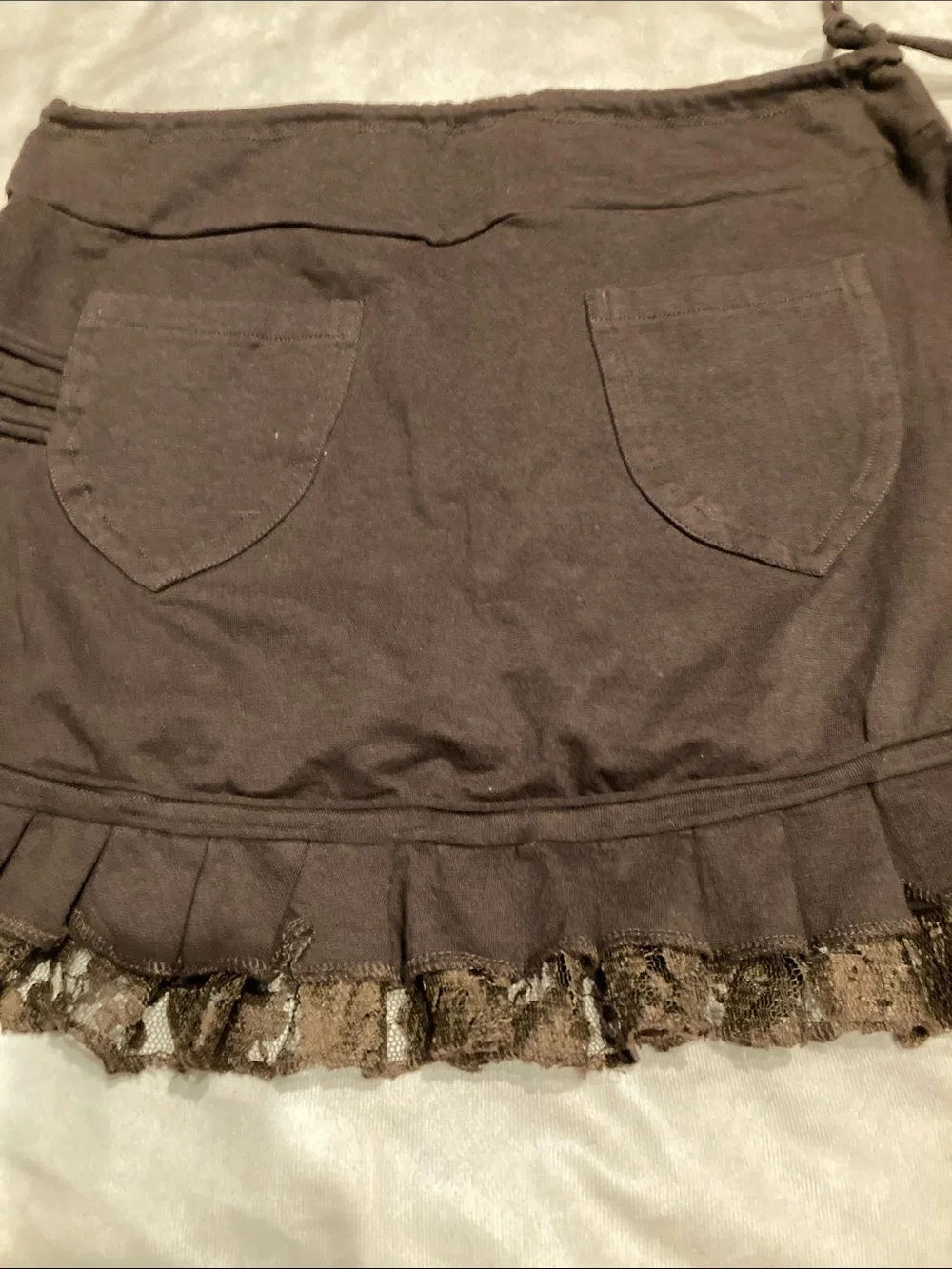 Lace-Trim Mini Skirt in Brown